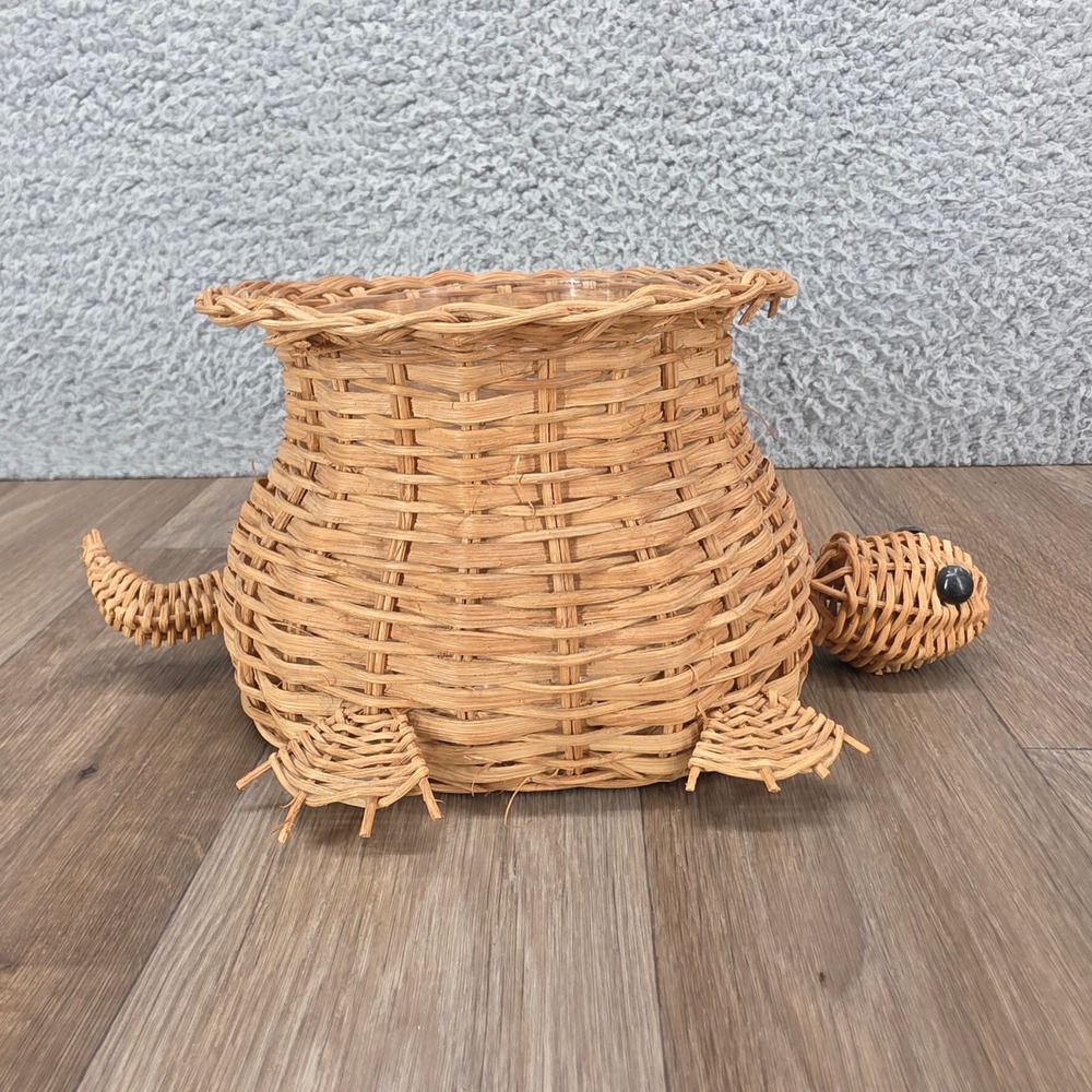 Vintage Interpur Woven Wicker Turtle Basket Planter with Plastic Liner Taiwan